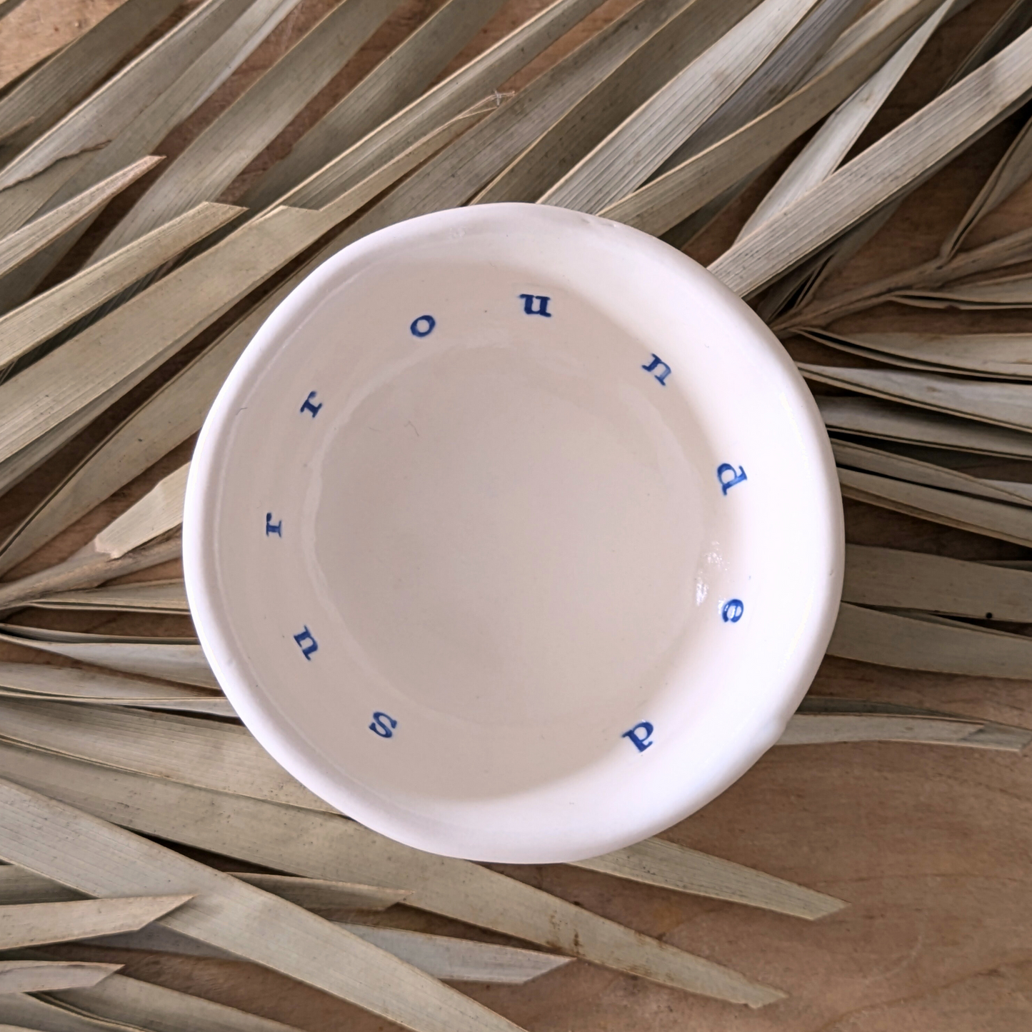 “Adi” Small Round Bowl : Surrounded