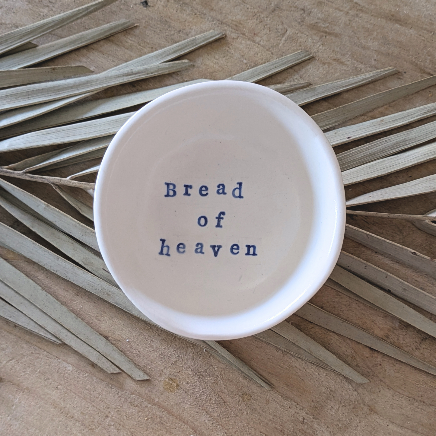 “Adi” Small Round Bowl : Bread of heaven