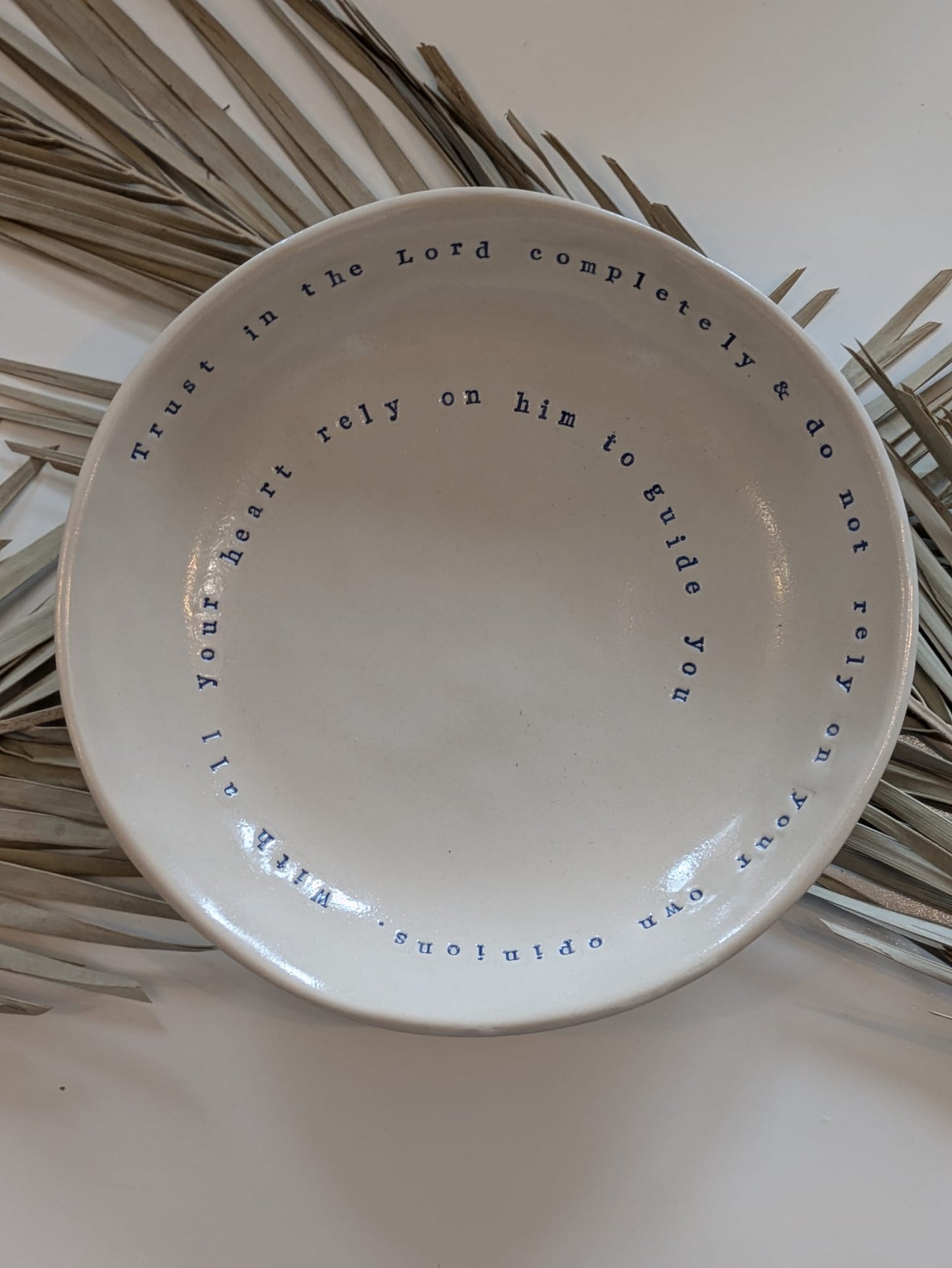 “Carmel” Salad Bowl : Trust in the Lord completely