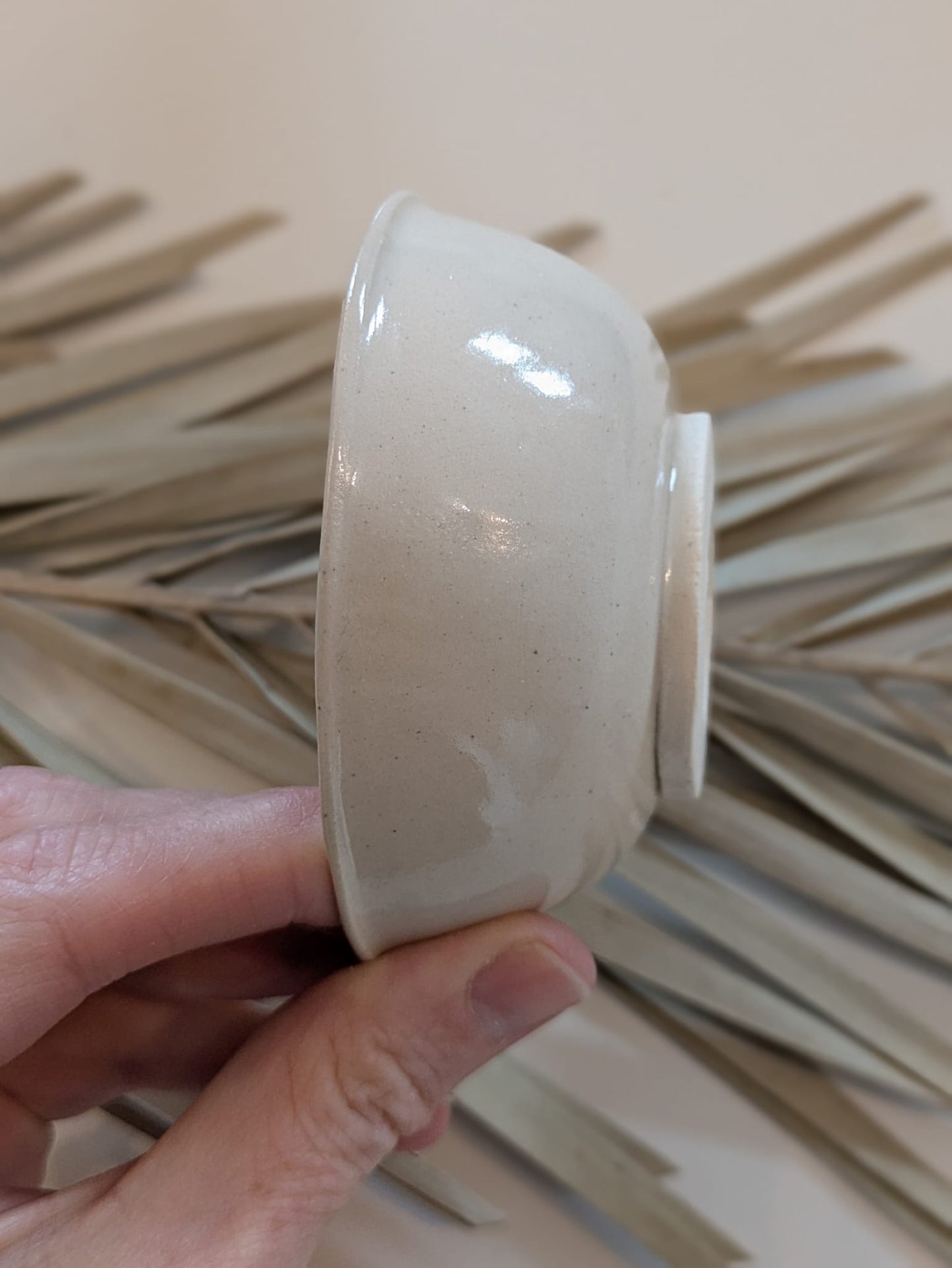 “Adi” Small Round Bowl : Come away