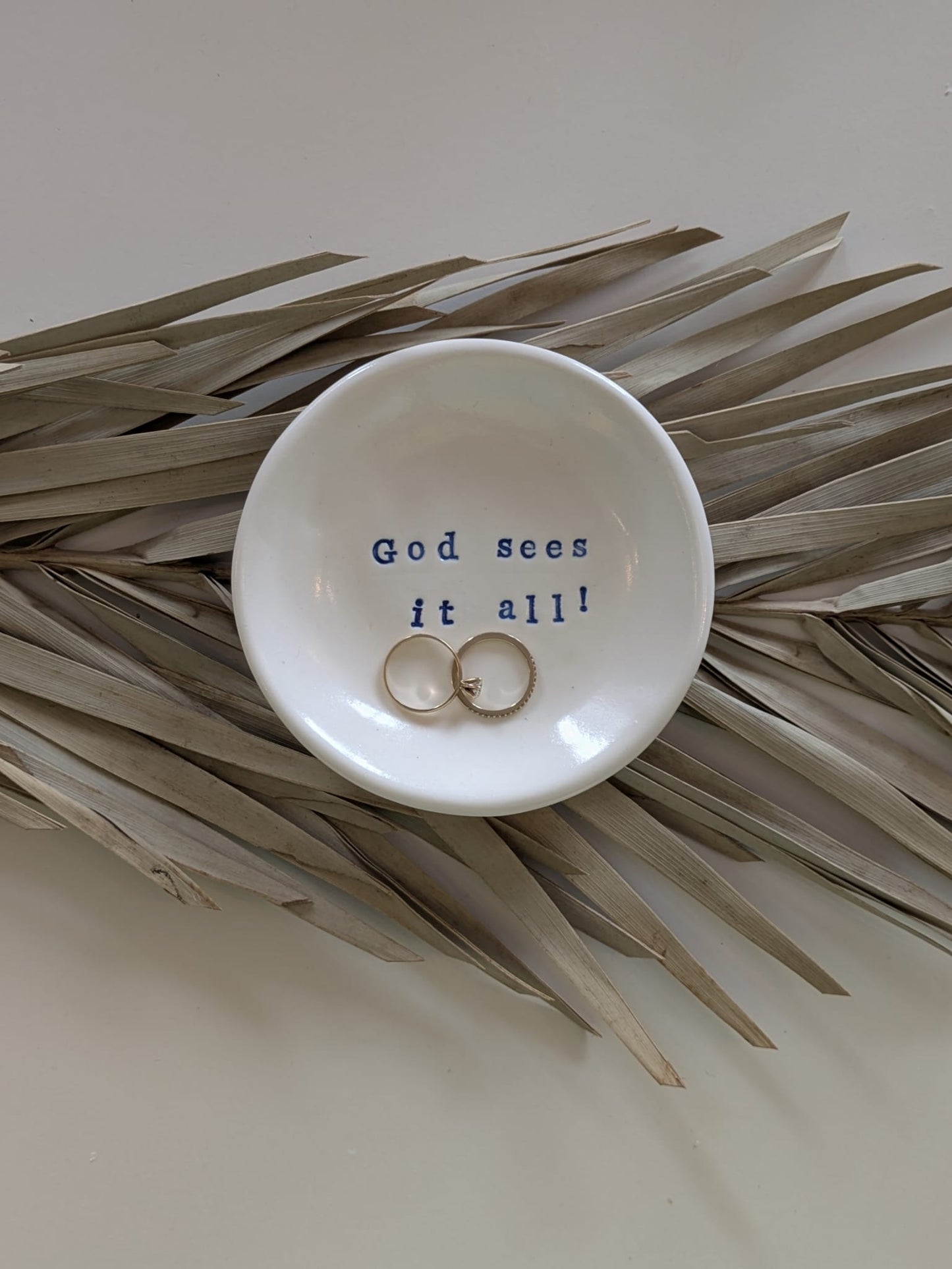“Ahava” Ring Dish: God sees it all!