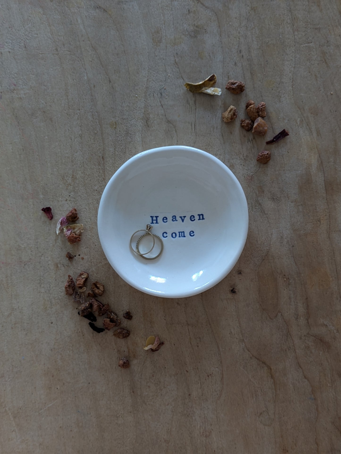 “Ahava” Ring Dish: Heaven come