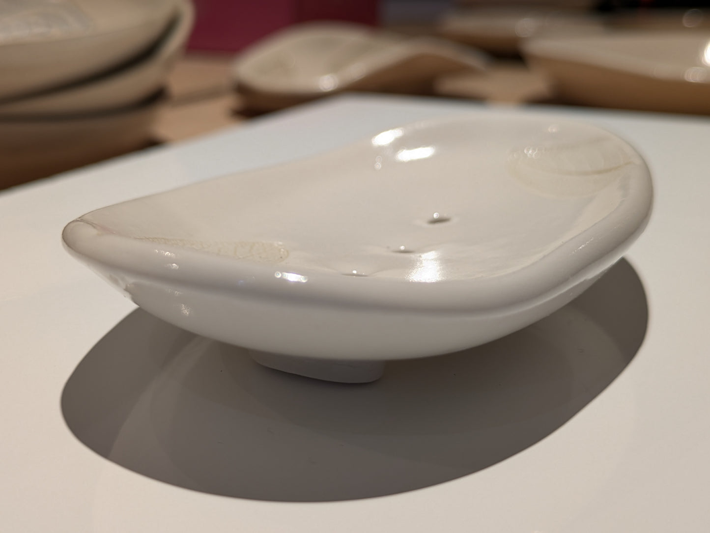 "Tahir" Oval Soap Dish