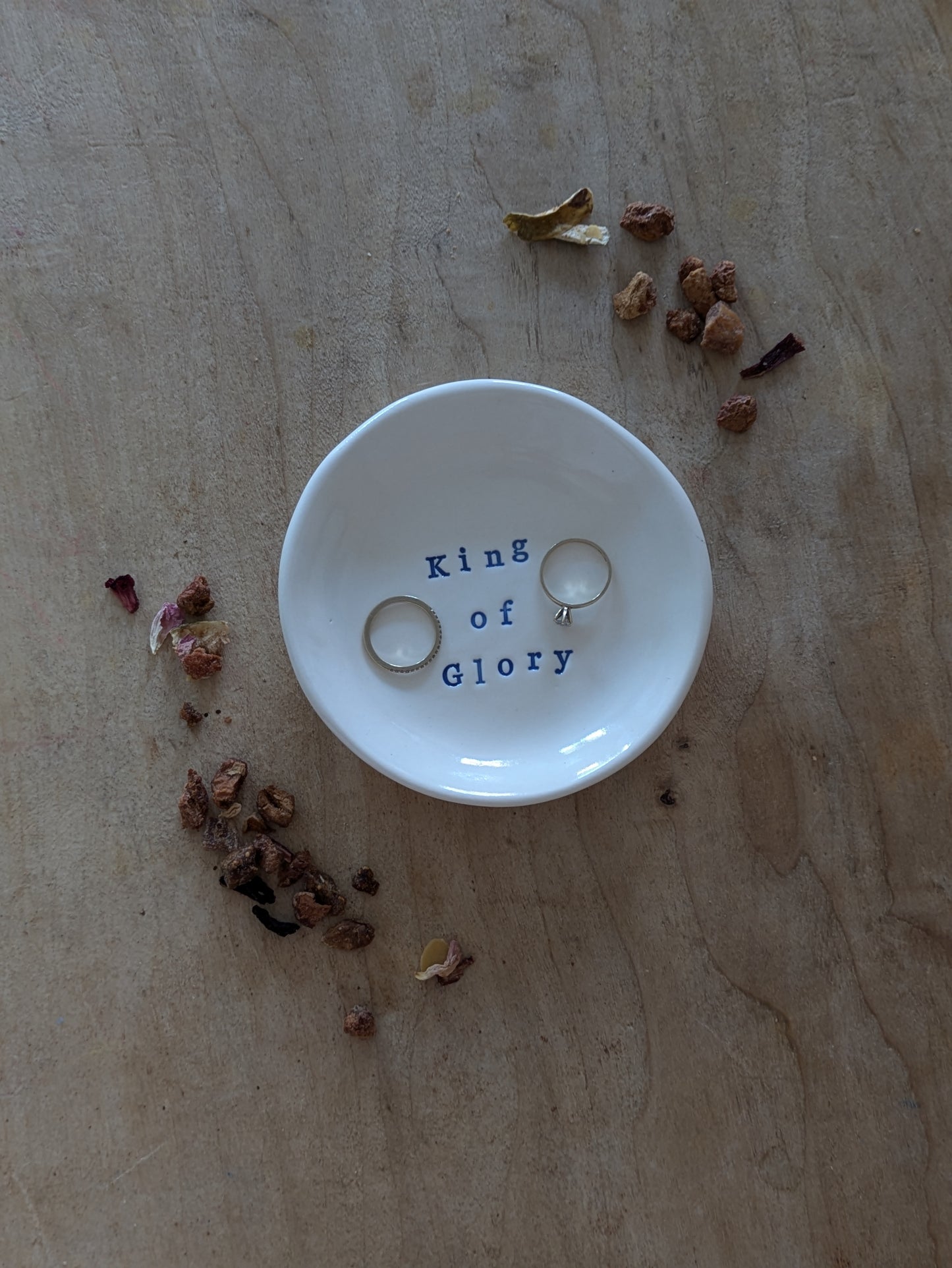 “Ahava” Ring Dish: King of Glory