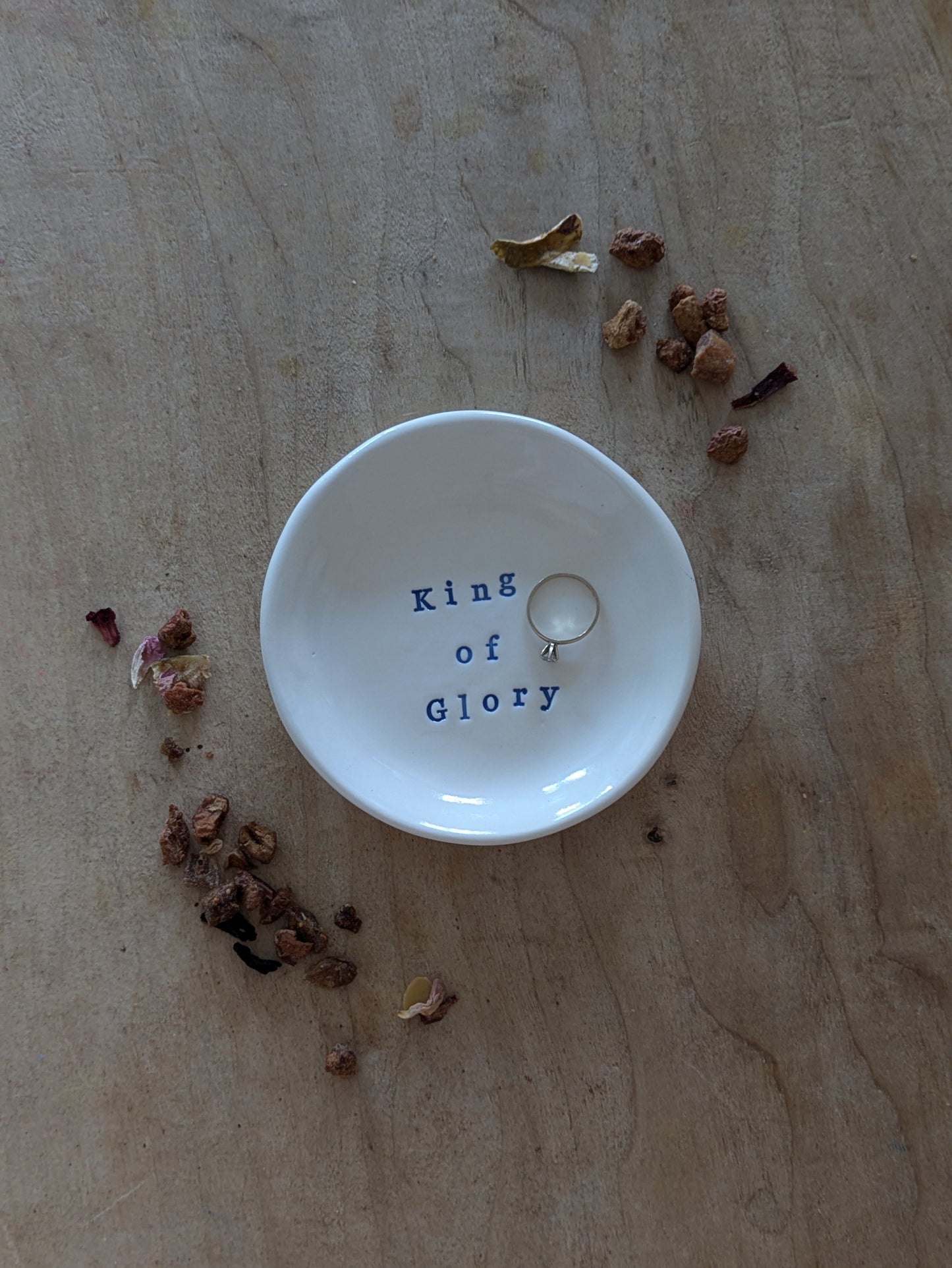 “Ahava” Ring Dish: King of Glory