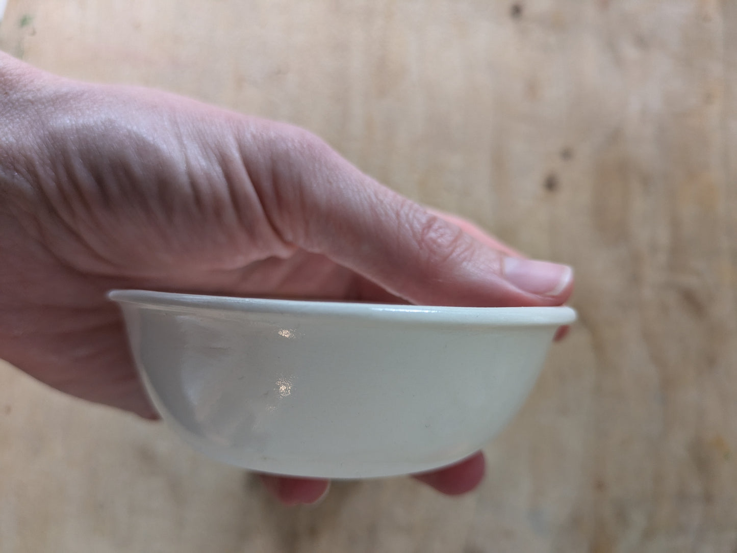 “Adi” Small Round Bowl : Majesty