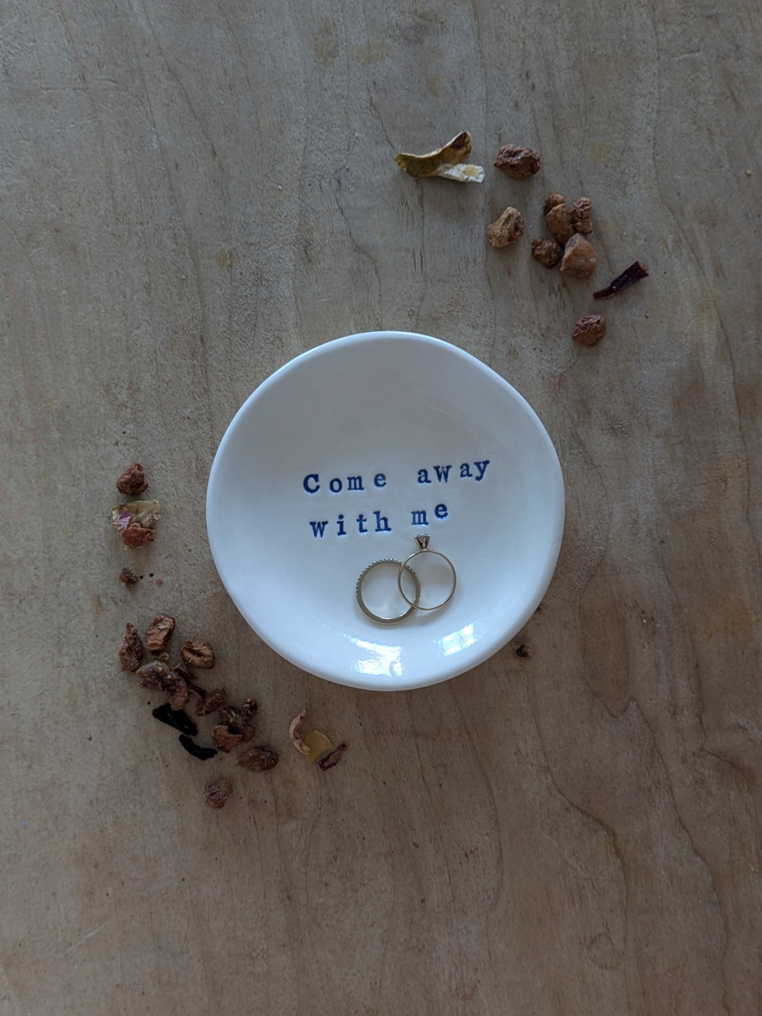 Ring Dish / Shallow Round Dish - 'Ahava'