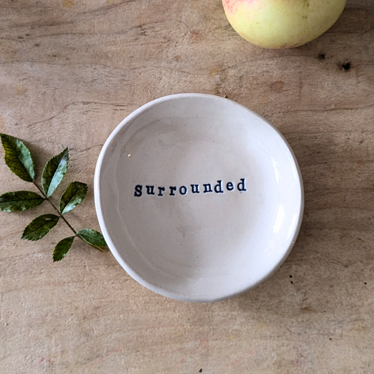 “Ahava” Ring Dish: Surrounded
