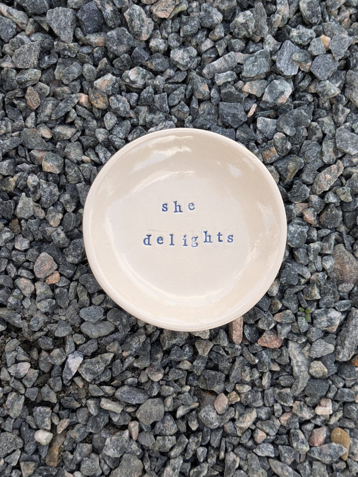 She Delights Round Trinket Tray