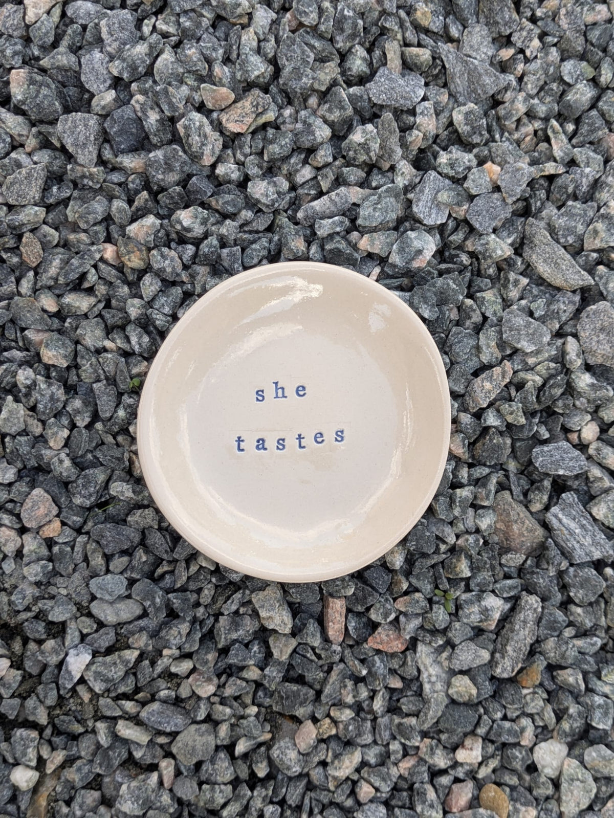 She Tastes Round Trinket Tray