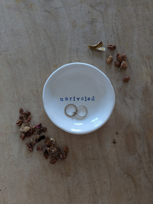 “Ahava” Ring Dish: Unrivaled